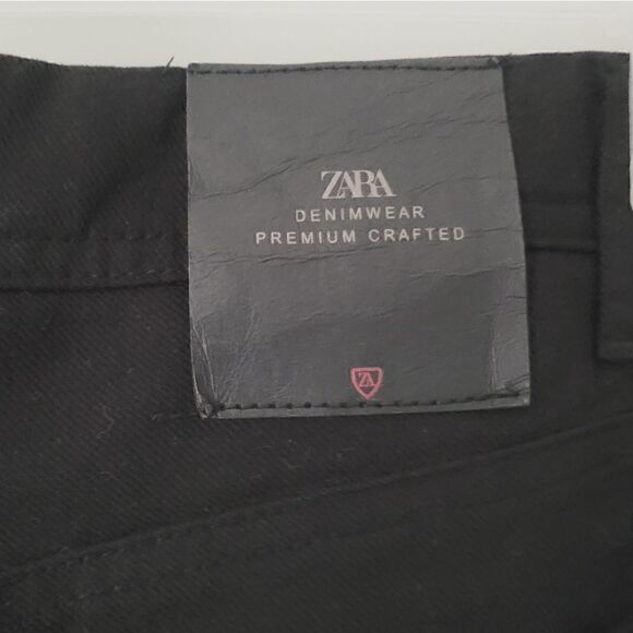 Zara Denimwear Cuffed Hem Jeans in Black Size 6 - Picture 5 of 8